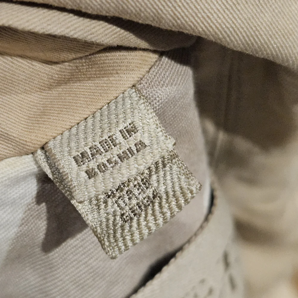 Burberry Tan Double-Breasted Trench Coat (No Belt Included) - Picture 5 of 5